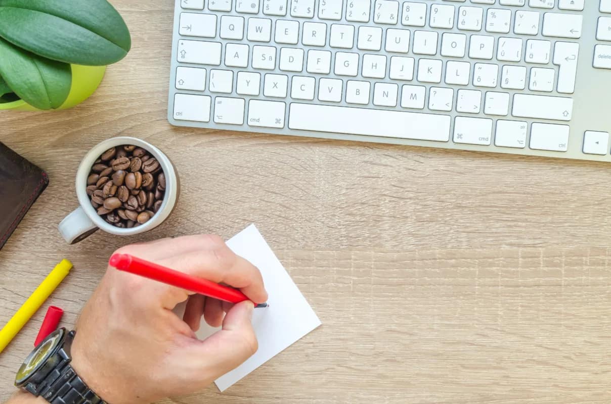 writing the strategic business planning process on paper